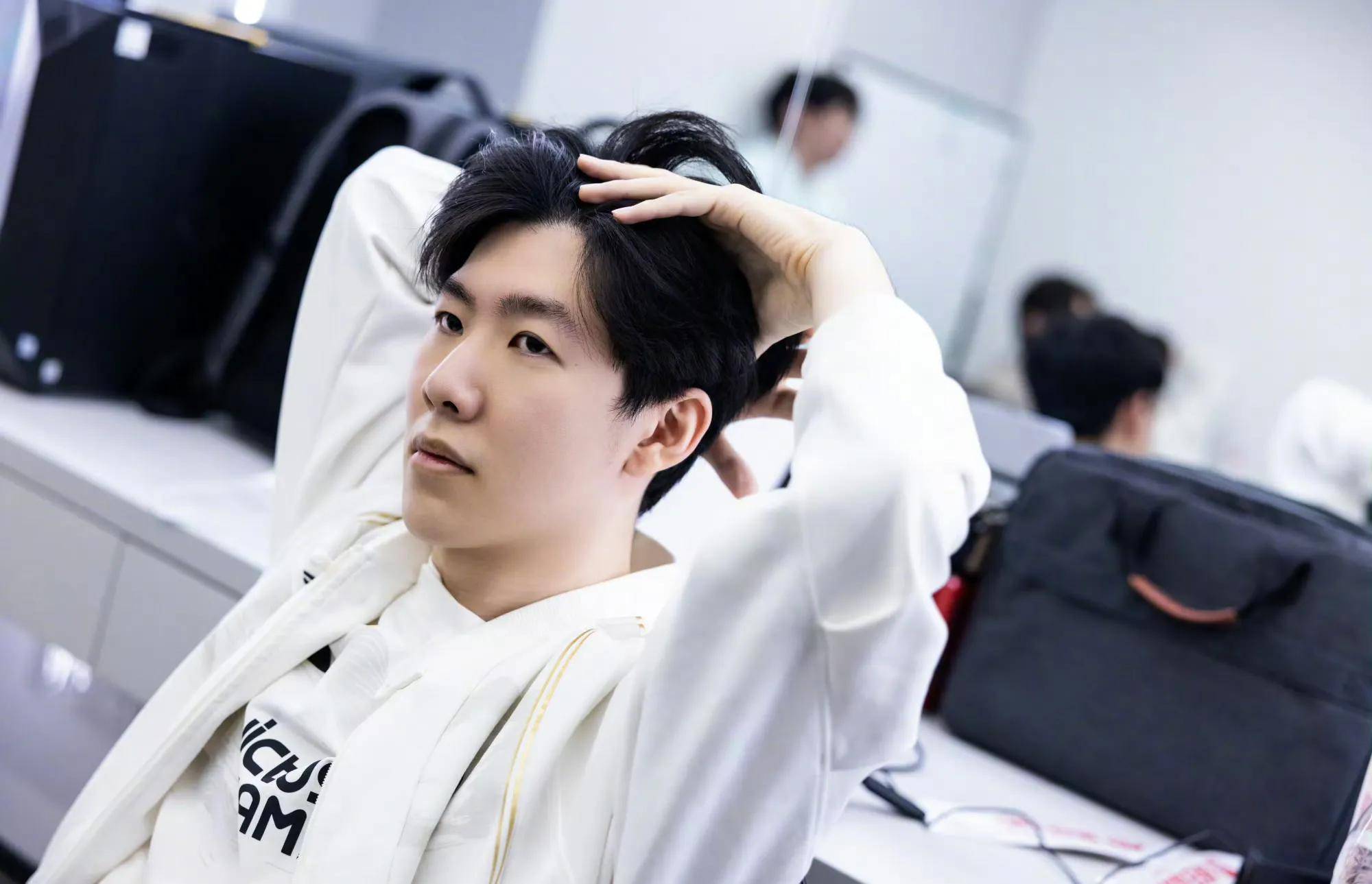 身着街头篮 身着街头篮