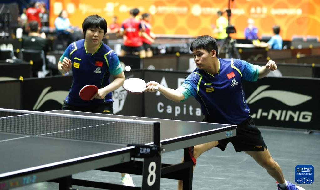 他不仅利用 他不仅利用